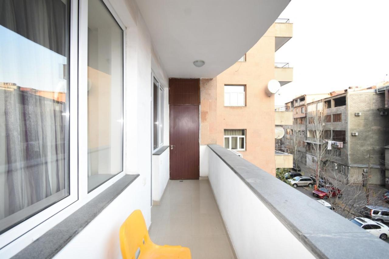 Mini Hotel Jereván Kültér fotó