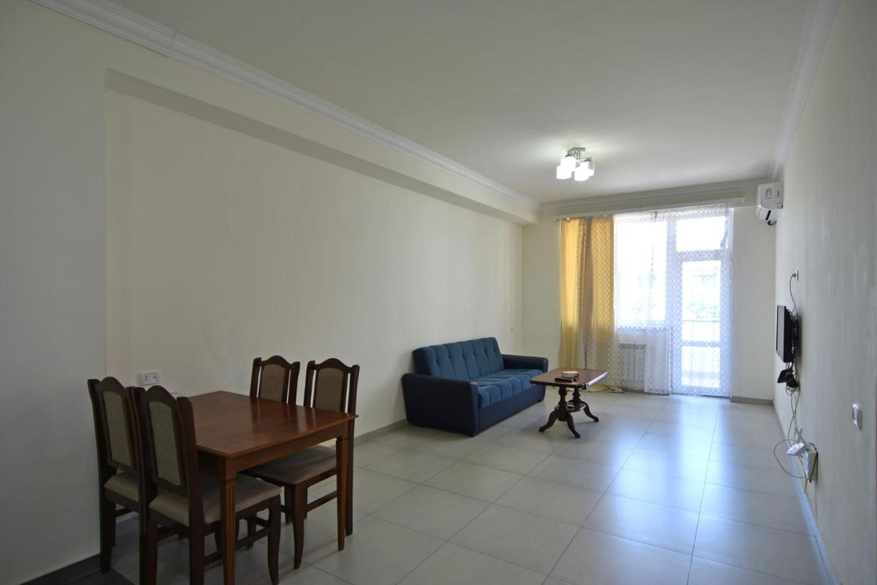 Mini Hotel Jereván Kültér fotó